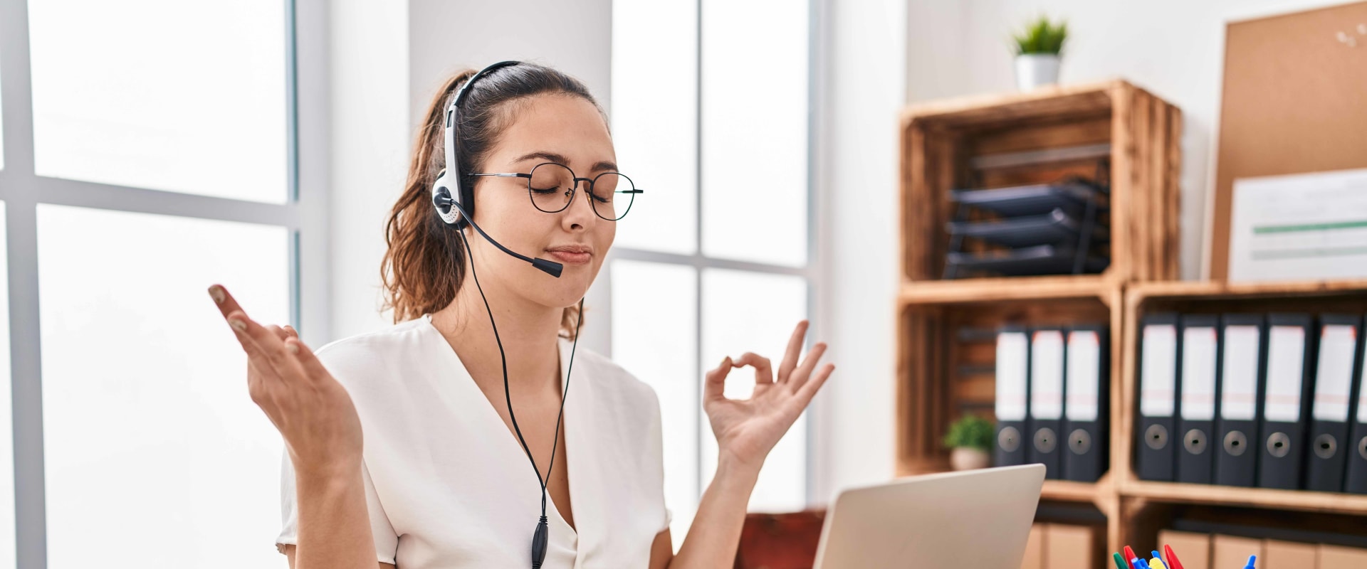Is being a call center agent stressful?