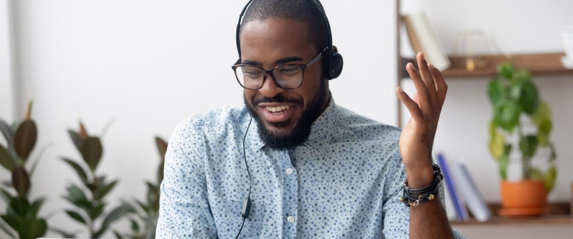 How do i join a call center?