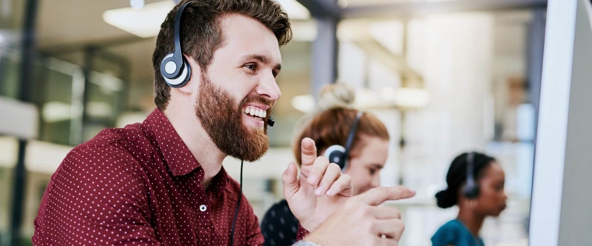 What is the highest paid customer service job?