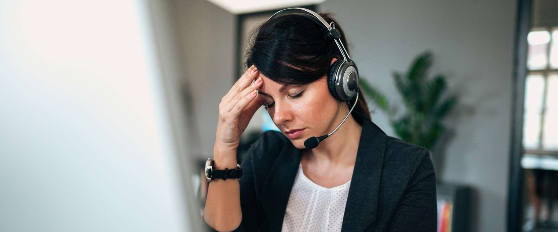 How do you handle stress as a call center agent?