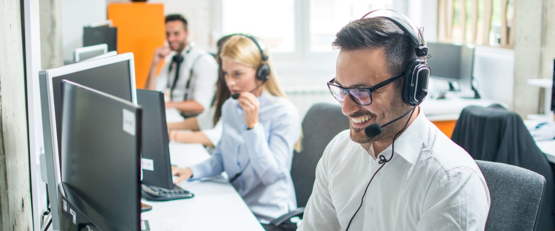 Which type of service is provided by a call center?