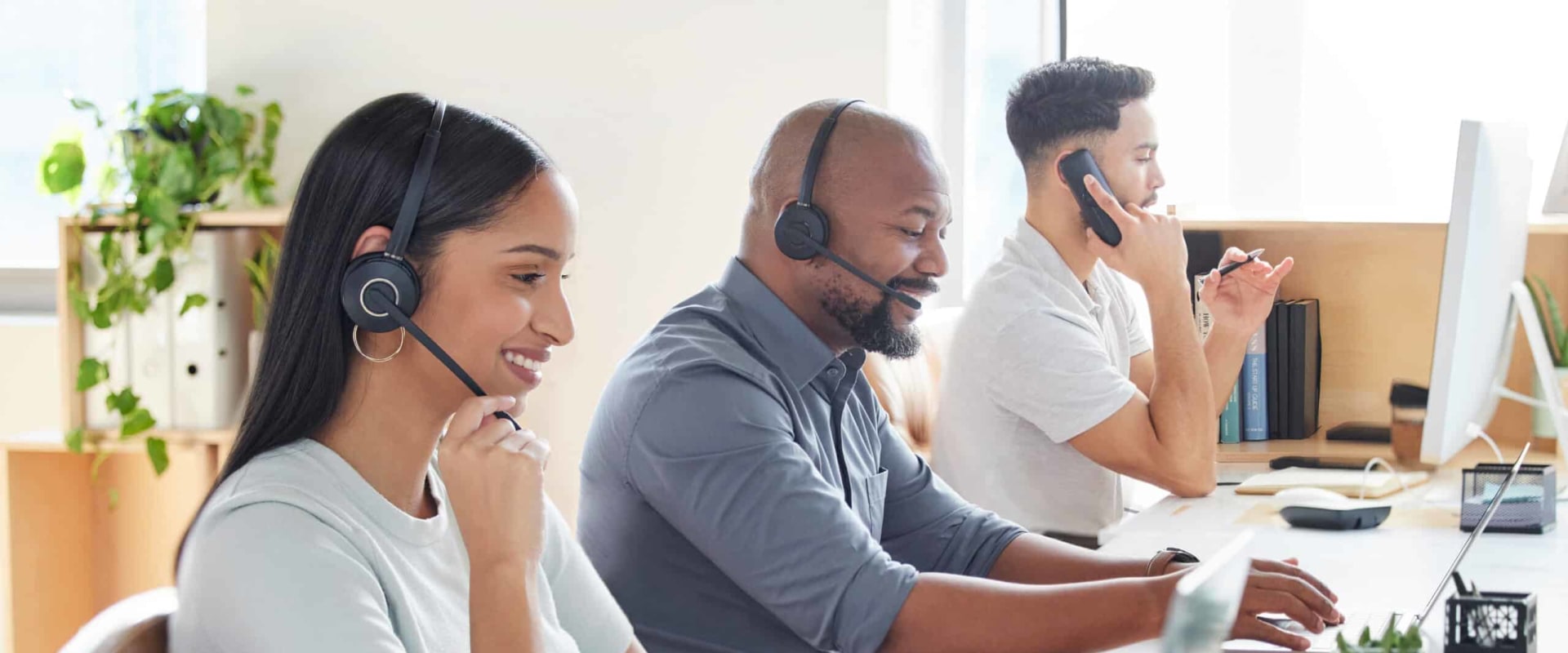 Is working at a call center worth it?