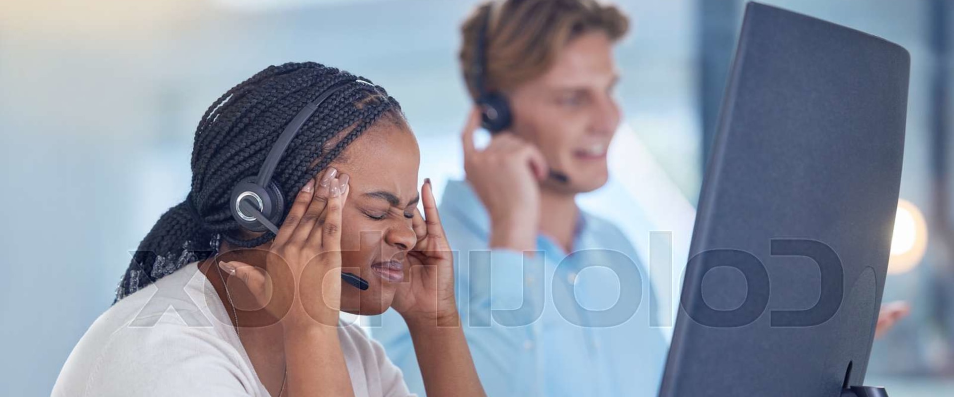 Is a call center agent a stressful job?